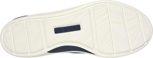 حذاء لوفر نسائي سهل الارتداء من سكيتشرز in Kuwait