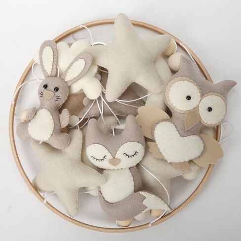 Woodland Mobile for Crib - سرير أطفال محايد مصنوع يدويًا من Woodland مع حيوانات الغابة والسحب in Kuwait