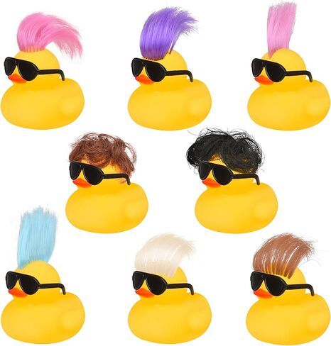 ألعاب حمام البط المطاطي مع شعر مستعار ونظارات شمسية وردية، 12 قطعة من البط المطاطي الصغير اللطيف والمضحك ألعاب حوض الاستحمام لهدايا أعياد الميلاد في الصيف وعطلة السباحة وحفلات البط البحرية (نمط عشوائي) in Kuwait