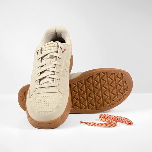 حذاء الدراجة الجبلية المسطحة للبالغين من Endura - حذاء ركوب الدراجات على طراز التزلج على الجليد in Kuwait