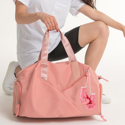 قفازات ملاكمة صغيرة، قفازات ملاكمة مصغرة، قفازات ملاكمة معلقة، ديكورات حفلات الملاكمة، ملحقات الملاكمة، هدايا ملاكمة وردية، زينة معلقة، هدايا حفلات المنزل in Kuwait