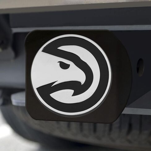 FANMATS 22718 Atlanta Hawks غطاء ربط معدني أسود مع شعار معدني كروم ثلاثي الأبعاد in Saudi Arabia