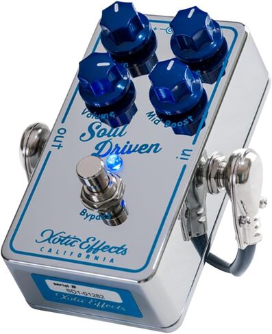 XOTIC Soul Driven Creamy Boost Overdrive Pedal Bundle w/ 2-Pack Strukture S6P48 Woven Right Angle Patch Cable, 12-Pack Guitar Pick and Liquid Audio Polishing Cloth in Saudi Arabia