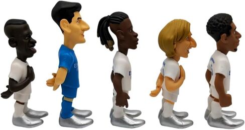 MINIX COLLECTIBLE FIGURINES - 5-Pack of 7cm Soccer Players - A Miniature Marvel for Every Football Enthusiast. FC Barcelona, Araujo, Ter Stegen, Gavi, Pedri, Lewandowski, 7cm in Kuwait