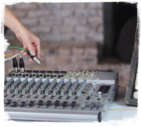 Fat Toad XLR Snake Cable Patch (10ft X 8 Channels) Studio Stage, Live Sound Recording Multicore Cords | Pro Audio Shielded Balanced Wires for Microphone Interface Hub, DJ Digital Mixer, Amplifier in Saudi Arabia
