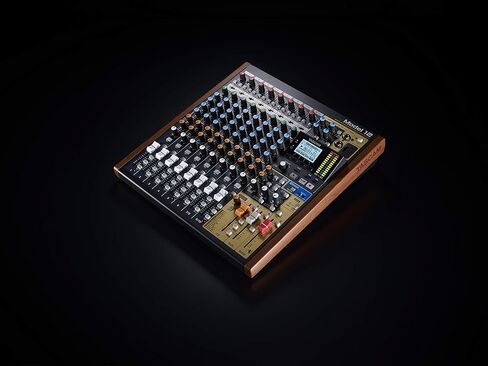 TASCAM موديل 12 - خلاط | الواجهة |  مسجل | وحدة التحكم - مجموعة الإنتاج المتكاملة in Kuwait