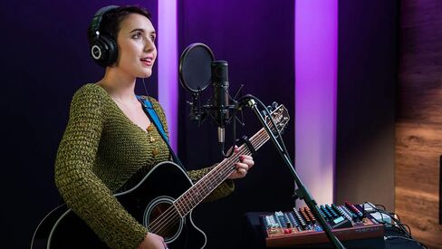 TASCAM موديل 12 - خلاط | الواجهة |  مسجل | وحدة التحكم - مجموعة الإنتاج المتكاملة in Kuwait