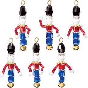 مجموعة زينة عيد الميلاد المزخرفة بالخرز من SOLID OAK - لعبة الجنود in Kuwait