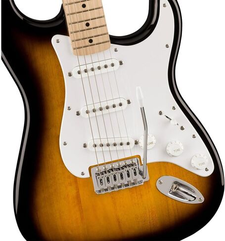 جيتار كهربائي Squier Sonic Stratocaster بلونين، لوحة أصابع من خشب القيقب، حزمة Pickguard بيضاء مع حزام جيتار بشعار Fender أسود، حزمة من 12 قطعة من السيليلويد، وكابل للآلات in Saudi Arabia