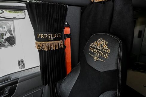 International lt rh prostar Lonestar Truck Window Curtains Prestige-Line RED in Kuwait