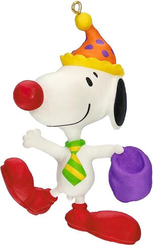Hallmark Keepsake 1.1" Mini Halloween Ornament 2024, Costumed Cutie, Halloween Gifts in Saudi Arabia