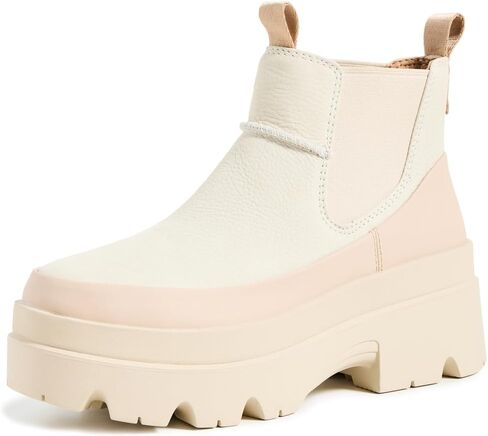 حذاء UGG للسيدات من Brisbane Chelsea in Saudi Arabia