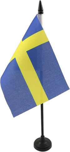 AZ FLAG Hungary Table Flag 5'' x 8'' - Hungarian Desk Flag 21 x 14 cm - Black Plastic Stick and Base in Saudi Arabia