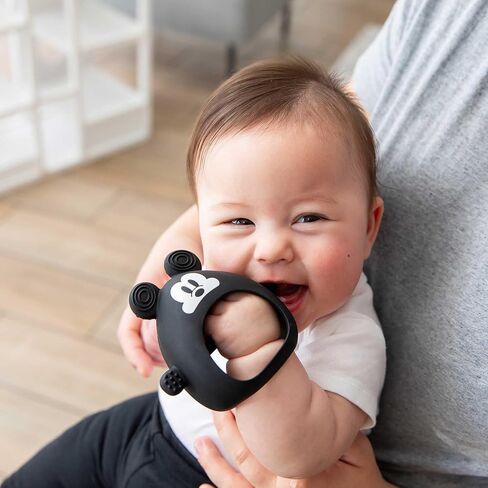 Bumkins Disney Baby Silicone Undroppable Teething Mitt, Freezer Toy Teether Keys, Soft Flexible Platinum Silicone Pacifier to Chew, Cool Teether Gum Relief, Essential Babies 3 Months, Winnie The Pooh in Kuwait