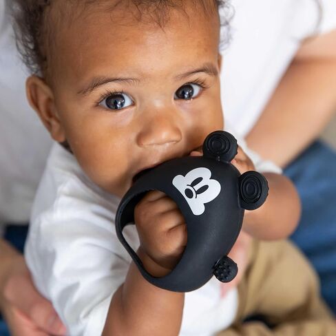 Bumkins Disney Baby Silicone Undroppable Teething Mitt, Freezer Toy Teether Keys, Soft Flexible Platinum Silicone Pacifier to Chew, Cool Teether Gum Relief, Essential Babies 3 Months, Winnie The Pooh in Kuwait