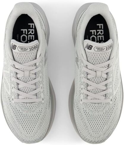 حذاء جري نسائي من New Balance W1080V13، وردي جرانيت/ORB وردي/ليمايت، عرض 9.5 in Saudi Arabia