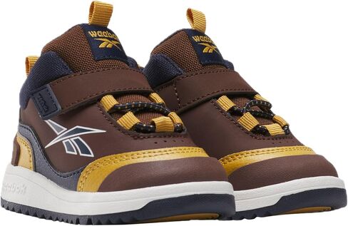 Reebok Baby-Girl's Kid's Weebok Clasp Low Sneaker in Saudi Arabia