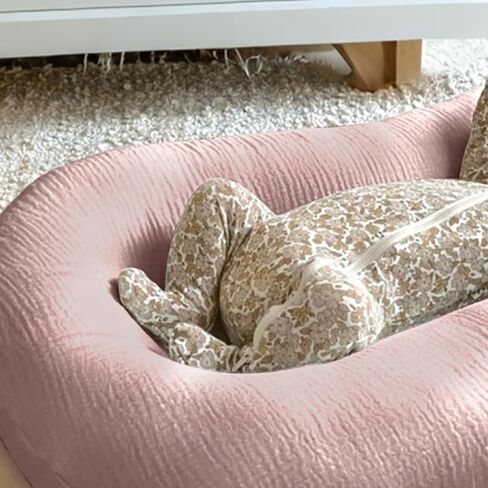 guruixu 2 Pack Muslin Baby Lounge Cover، 100٪ قطن غطاء أريكة للرضع، غطاء بديل ناعم ومسامي يناسب حديثي الولادة للأطفال الأولاد والبنات (وردي مترب، بيج) in Kuwait