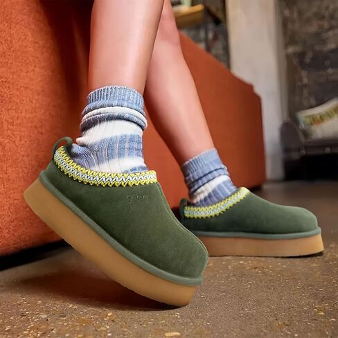 FITORY Womens Platform Slippers, Suede Ankle Boots with Fleece-lined for Indoor Outdoors Size 6-11 in Kuwait
