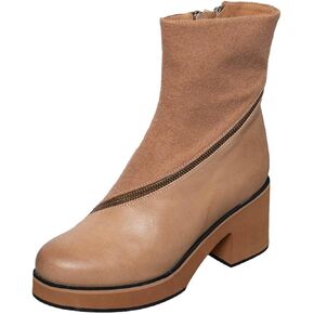 حذاء نسائي من Antelope مصنوع من الجلد من Illeana in Kuwait