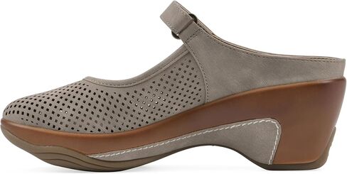 WHITE MOUNTAIN Women's Vinto 2 Heeled Mary Jane Clog in Saudi Arabia
