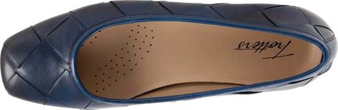 Trotters Women's Flats in Saudi Arabia