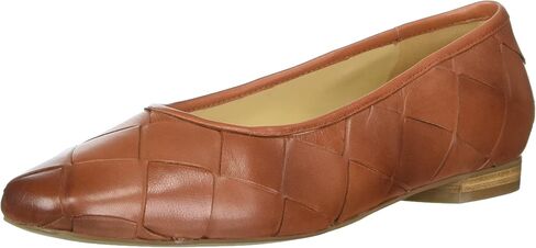 Trotters Women's Flats in Saudi Arabia