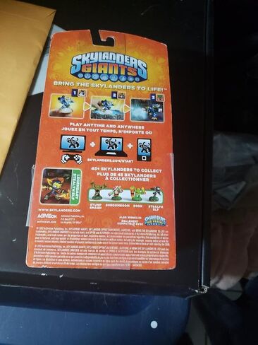 Skylanders Giants : Legendary Stealth Elf in Saudi Arabia