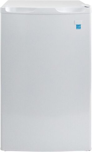 West Bend WBR33B Mini Fridge Compact Refrigerator for Home Office or Dorm, with Reversible Door, Energy Star Rated, Black in Saudi Arabia