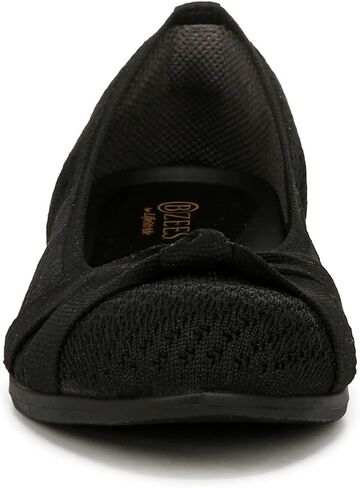 حذاء الباليه الكلاسيكي المسطح للسيدات من BZees in Kuwait