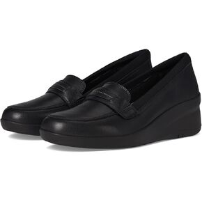 حذاء Suttyn Penny النسائي من Clarks