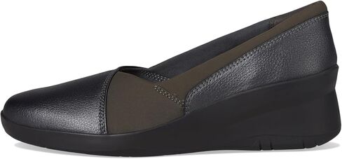 Clarks Women's Suttyn Walk Loafer in Saudi Arabia