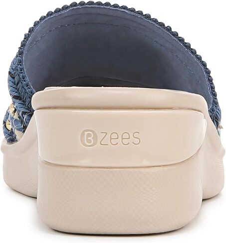 Women's Classic Wedge Sandal in Kuwait