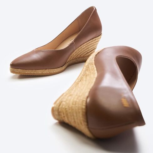 حذاء VISCATA Roses Espadrille مصنوع يدويًا من الجلد الإسباني بكعب 2 ½ بوصة مع جزء علوي من الجلد الناعم الفاخر ونعل أوسط من الجوت الطبيعي بنسبة 100% لجميع المناسبات: كاجوال، عمل، حفلة in Kuwait