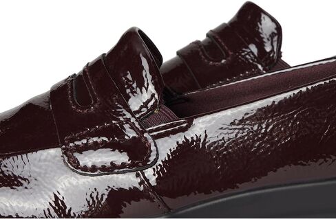 حذاء Ellowyn Penny للنساء من Clarks in Saudi Arabia