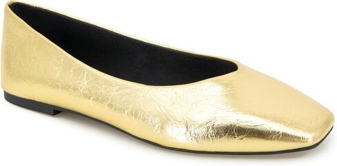 Kenneth Cole New York Women's Johanna in Saudi Arabia
