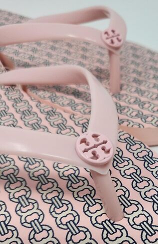 Tory Burch 144177 Women's Chelsea Flip Flop Sandals (Pearl Blush Gemini Link - Pearl Blush, US Footwear Size System, Adult, Women, Numeric, Medium, 9) in Saudi Arabia