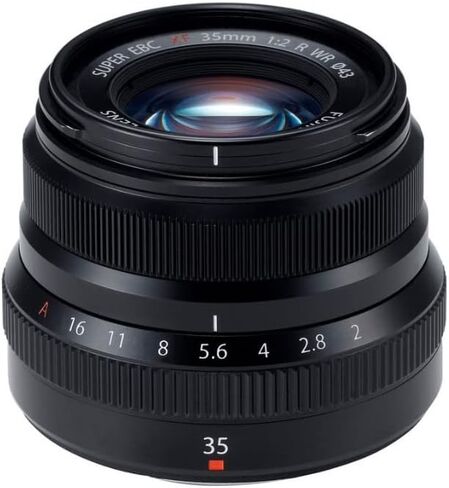 عدسة Fujifilm مقاس 35 مم f/2 WR (أسود) مع حزمة ملحقات التركيز وحقيبة ظهر للكاميرا in Kuwait