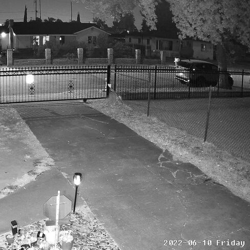 كاميرا GWSECU 5MP Security IP Vandal Dome، كاميرا مراقبة سلكية PoE 2.8-12mm عدسة متغيرة البؤرة، ميكروفون مدمج لاكتشاف الحركة البشرية AI، رؤية ليلية بالأشعة تحت الحمراء IK10 Vandal 130ft، D5U57BAMS in Kuwait