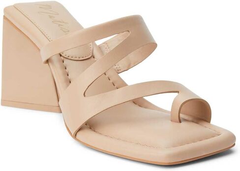 ماتيس أوسلو عارية 8 م in Kuwait