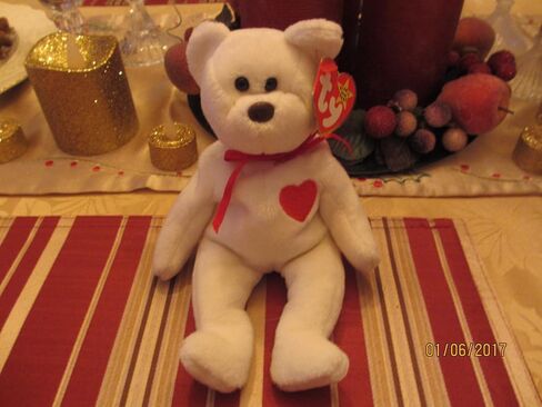 Sale Truly Rare Valentino Beanie Baby, Rare Retired Valentino Tag Errors, PVC Pelletts,SEE DETAILS,Ty Beanie Baby in Saudi Arabia