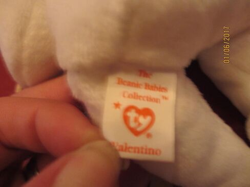 Sale Truly Rare Valentino Beanie Baby, Rare Retired Valentino Tag Errors, PVC Pelletts,SEE DETAILS,Ty Beanie Baby in Saudi Arabia