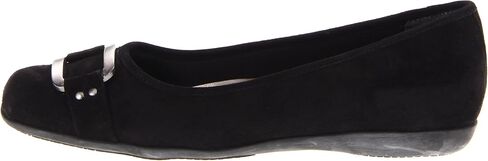 Trotters Women's Sizzle Signature Ballet Flat in Saudi Arabia