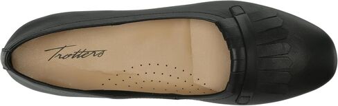 حذاء Trotters النسائي Greyson Loafer in Saudi Arabia