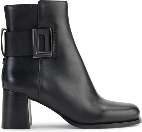 حذاء KARL LAGERFELD النسائي من طراز Pomona Ankle Bootie القتالي in Kuwait