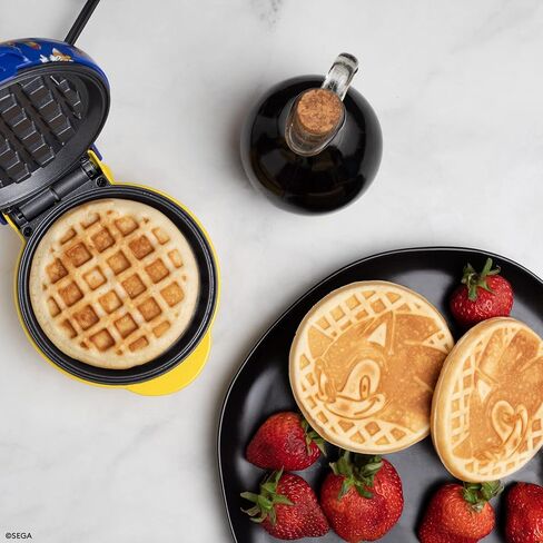 Uncanny Brands Cookie Monster Mini Waffle Maker - Sesame Street Kitchen Appliance in Kuwait