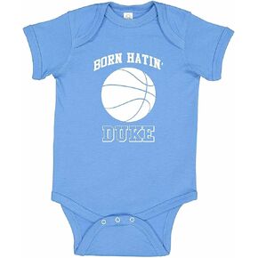 بدلة للأطفال الرضع ' Born Hatin ' Duke ' UNC Tarheels Funny Basketball Fan - كارولينا بلو (6 أشهر)