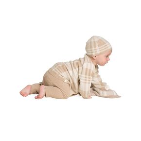 مجموعة منقوشة للأطفال من Barefoot Dreams CozyChic Ultra Lite، 4 قطع، رمادي داكن، 3-6 أشهر