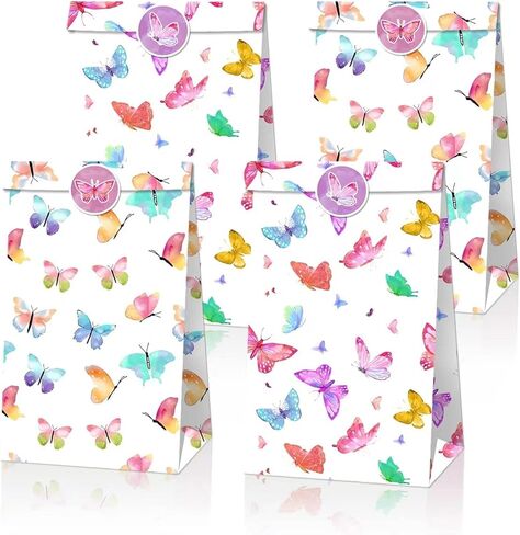 حقيبة ورقية للحفلات على شكل فراشات من Anor Wishlife، حقائب هدايا، أكياس حلوى لحفلات الفراشات، ديكورات in Kuwait