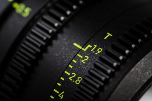 NiSi Athena Prime 40 مم T1.9 G Mount (بدون فلتر منسدل) - عدسة سينما كاملة الإطار متوافقة مع كاميرات Fujifilm G Mount in Saudi Arabia